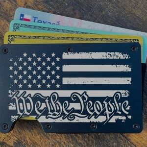 Black and White Patriotic Minamalist Wallet.